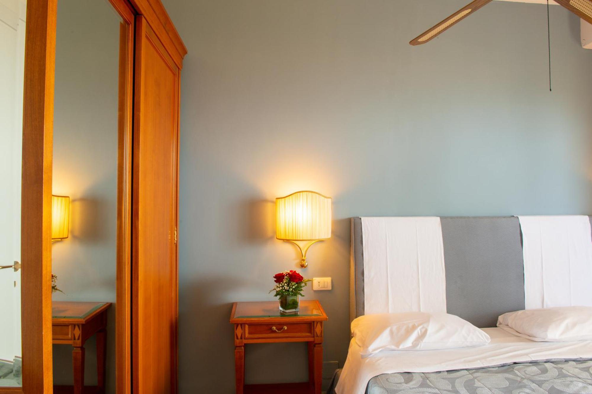Hotel Sinuessa Terme Mondragone Dış mekan fotoğraf
